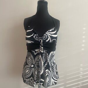 Trixxi Black and Cream Patterned Halter Top